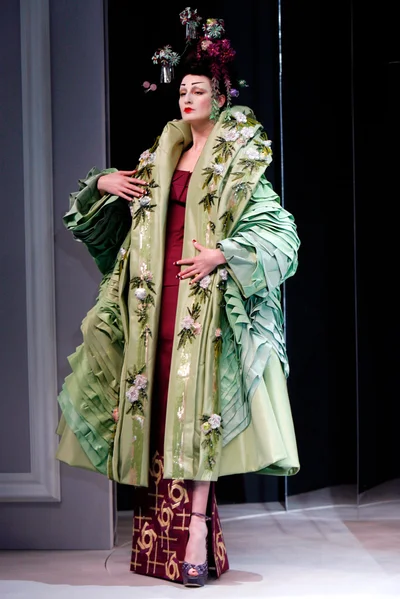 Look 40
